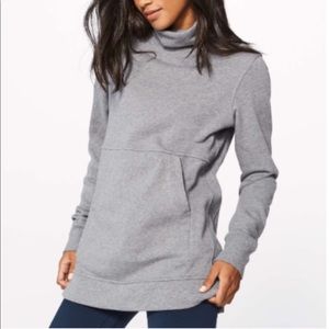 Gray lulu sweatshirt never worn